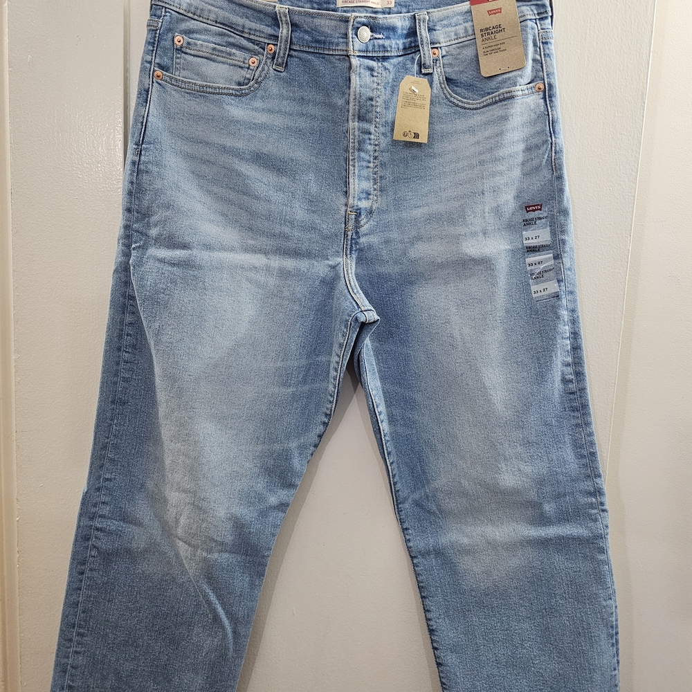 Levi's Ribcage Mid-wash Lightweight Ankle Length Jeans - Picture 4 of 9